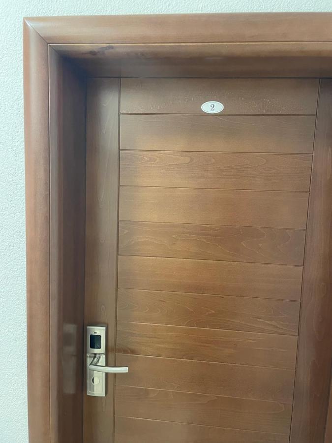 Apartmani Nela Sutomore Ngoại thất bức ảnh