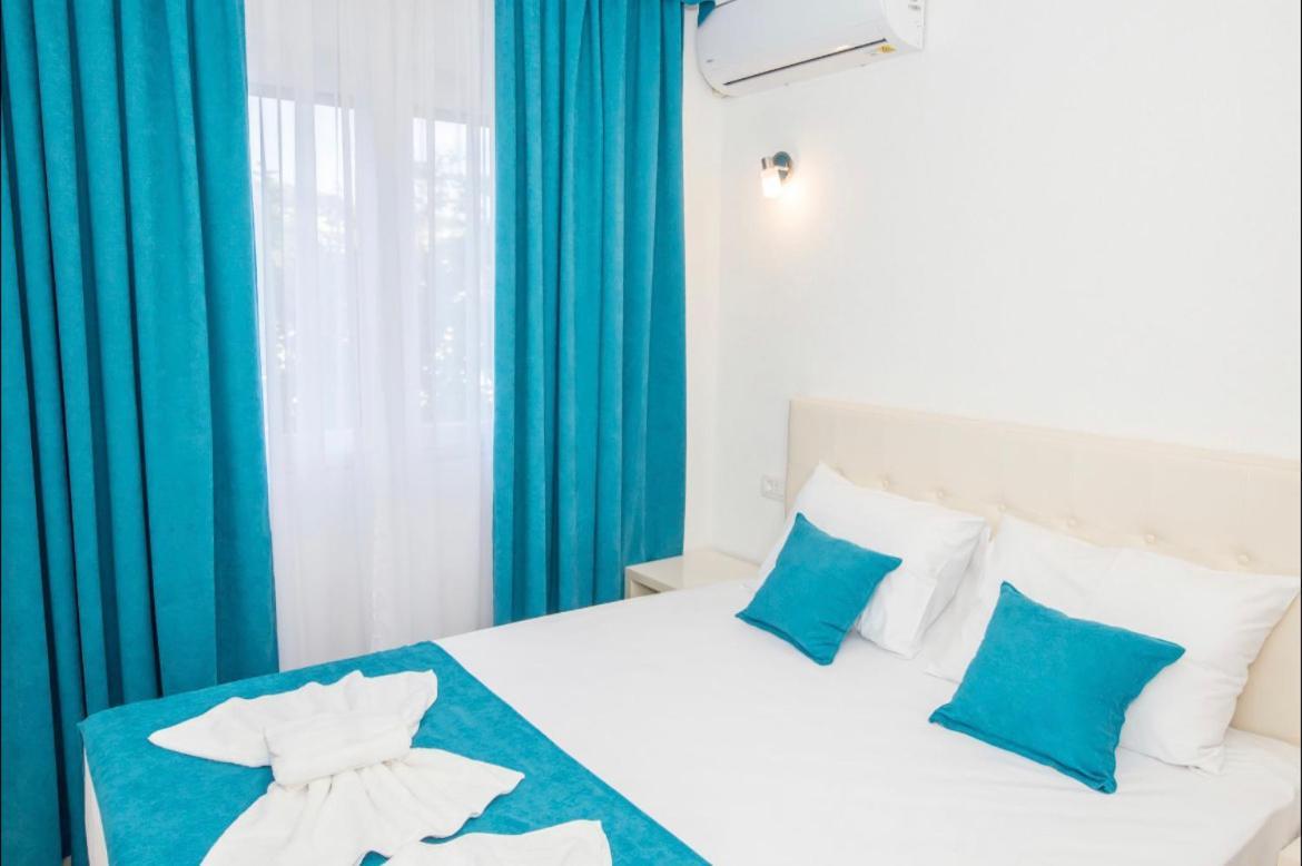 Apartmani Nela Sutomore Ngoại thất bức ảnh