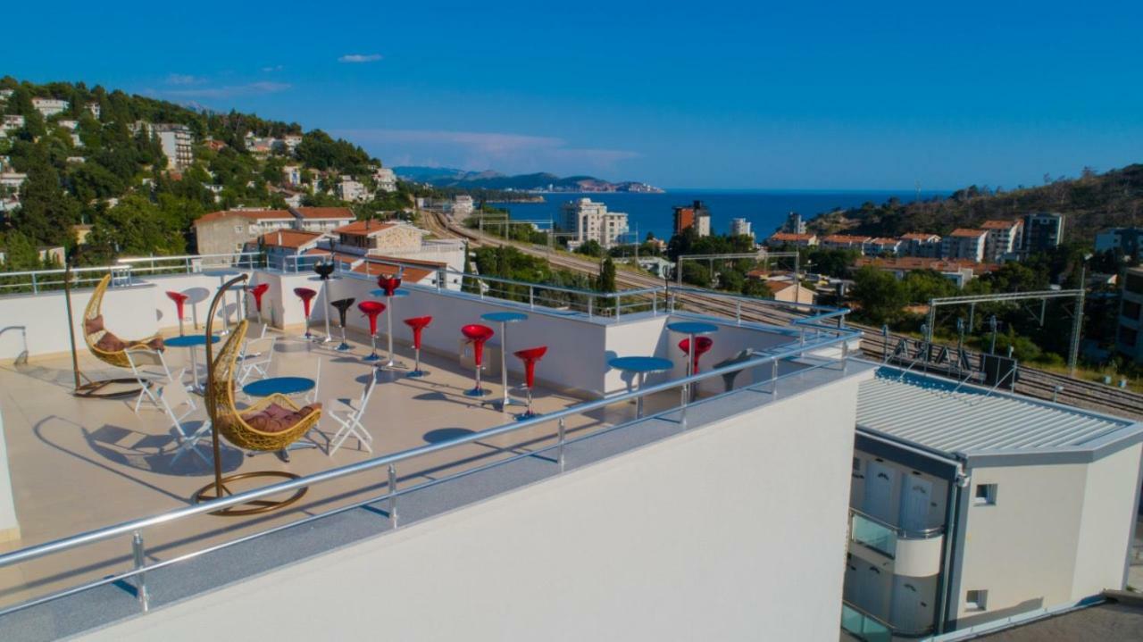 Apartmani Nela Sutomore Ngoại thất bức ảnh